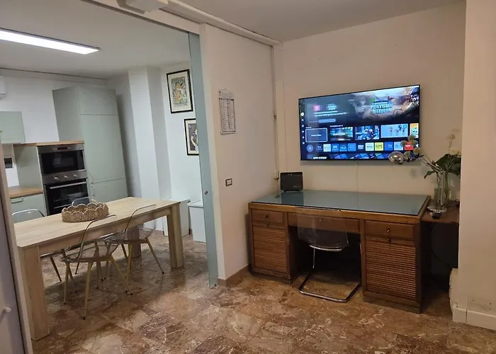 Calle 2 - Smart Elegance Just 5 Minutes From Downtown Appartamento Firenze