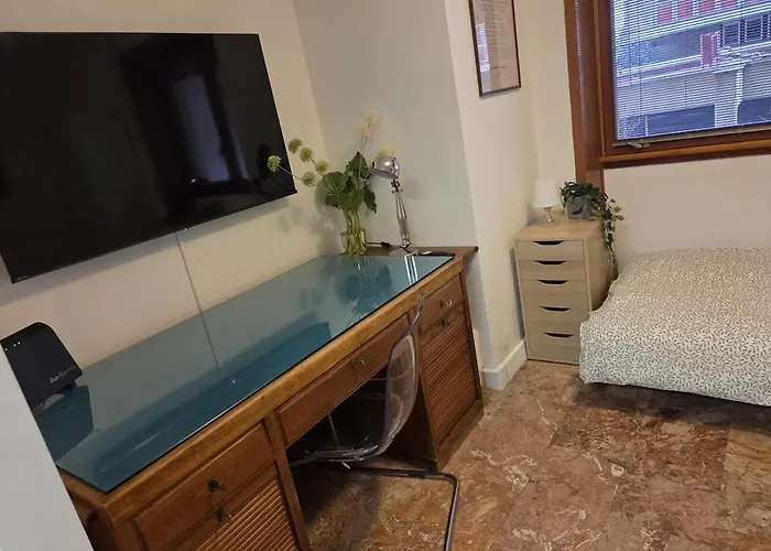 Calle 2 - Smart Elegance Just 5 Minutes From Downtown Apartment *