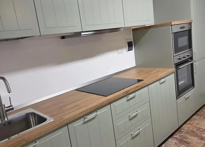 Apartment Calle 2 - Smart Elegance Just 5 Minutes From Downtown *